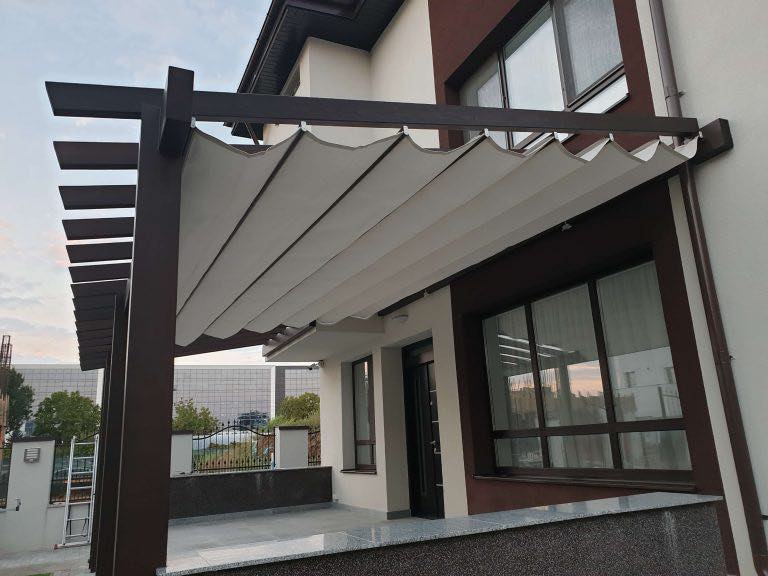 pergole retractabile falduri