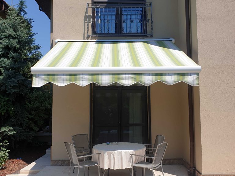 Copertine cu caseta pentu terase si balcoane 39 Copertine cu caseta pentru terase si balcoane