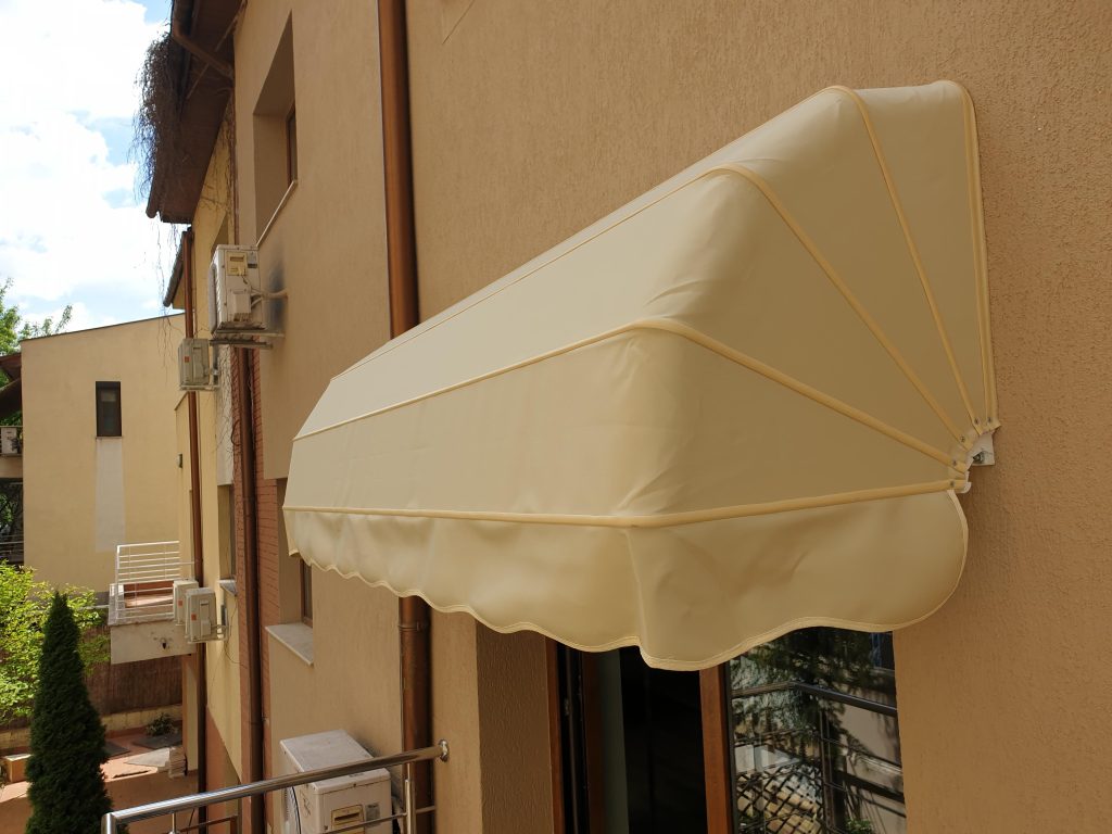 MarchizÄ retractabilÄ terasÄ